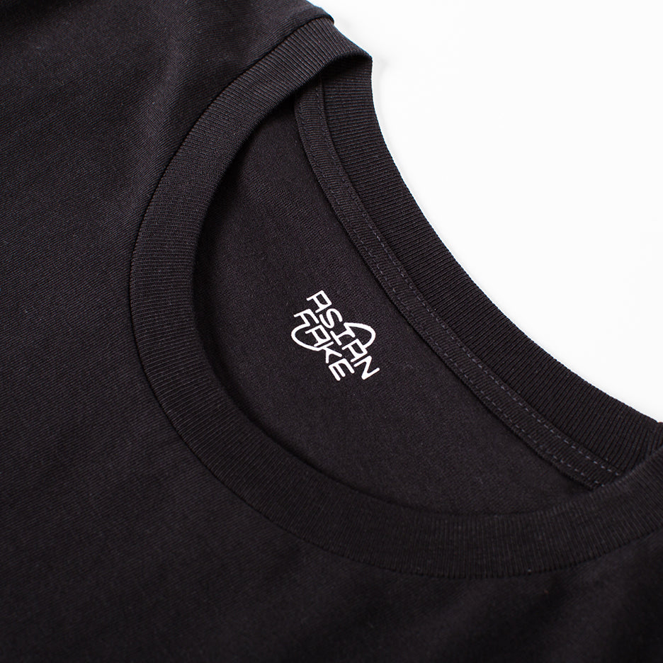 ASIAN FAKE / MAKE CONTACT DELETE CONTACT – Black T-shirt